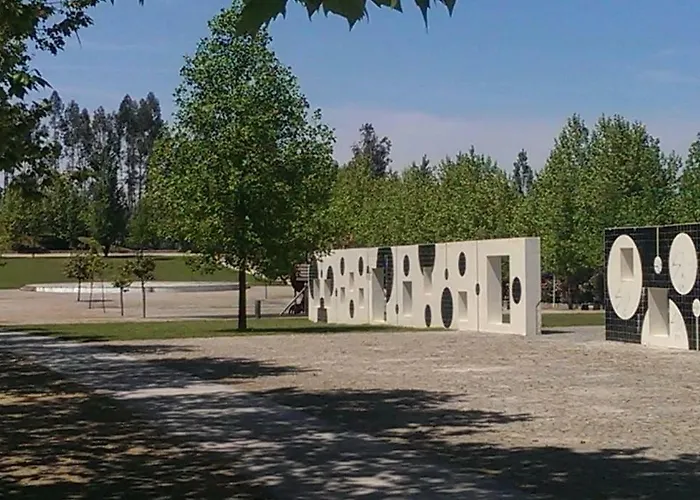 Rua Da Amizade * 费尔格拉斯